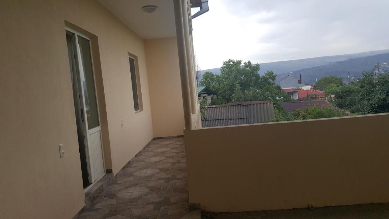 Guesthouse Different Tbilisi Luaran gambar