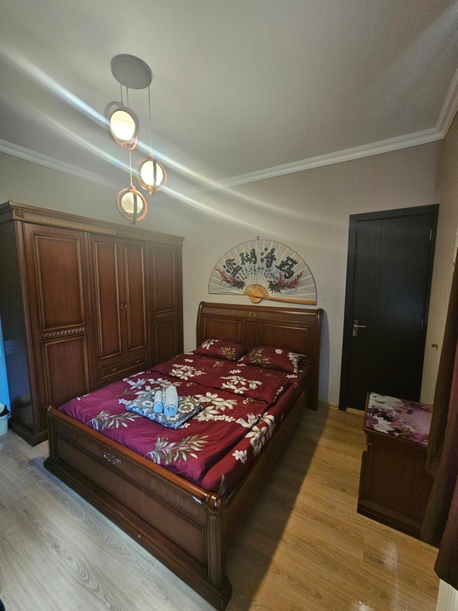 Guesthouse Different Tbilisi Luaran gambar