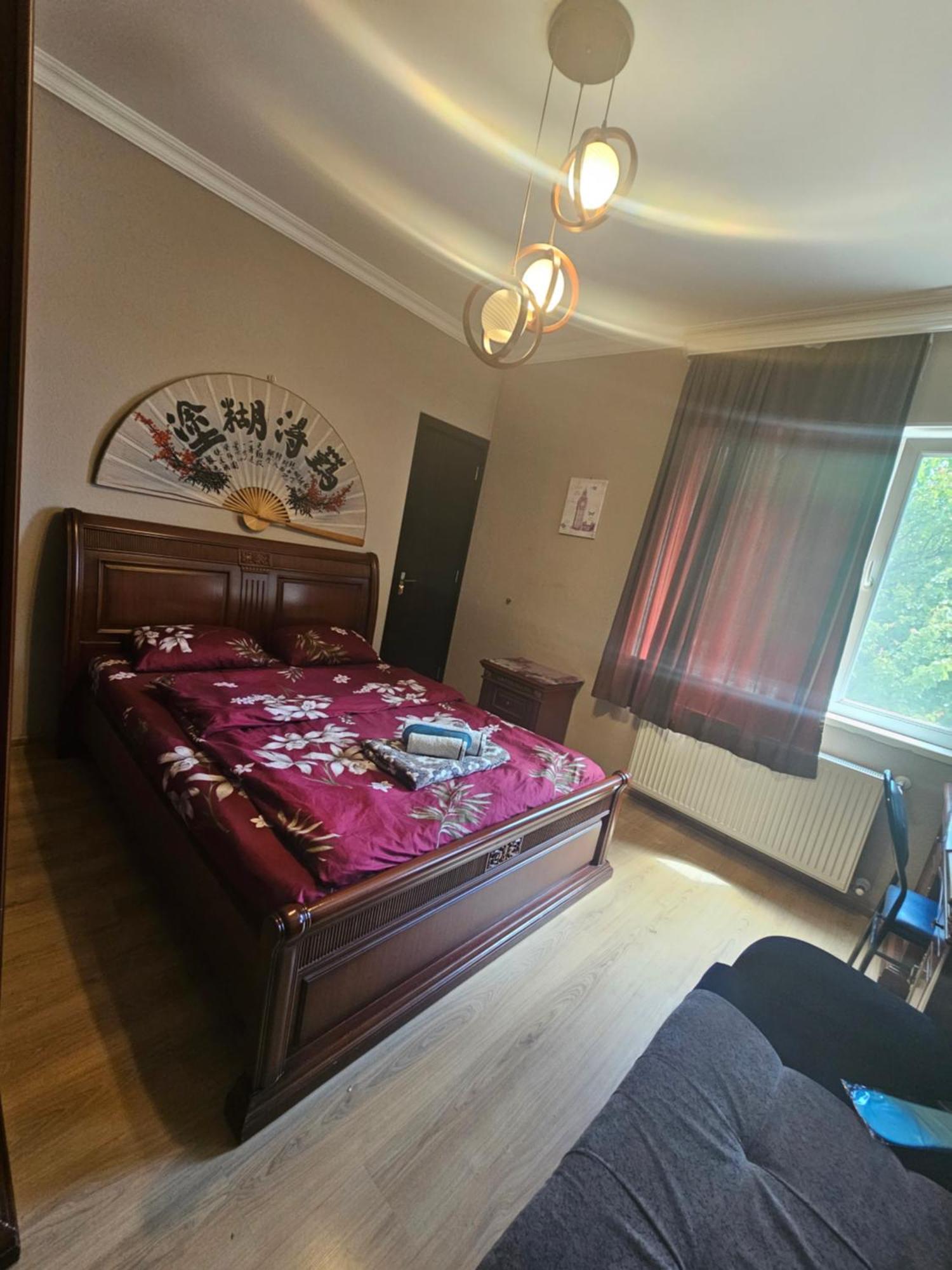 Guesthouse Different Tbilisi Luaran gambar