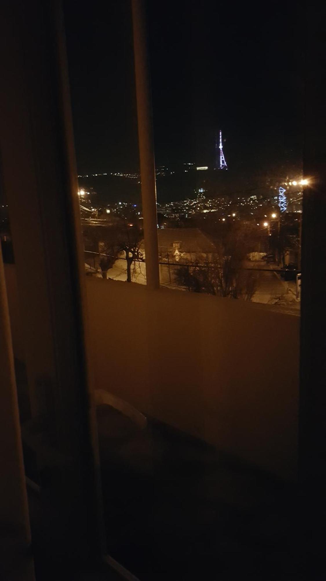 Guesthouse Different Tbilisi Bilik gambar