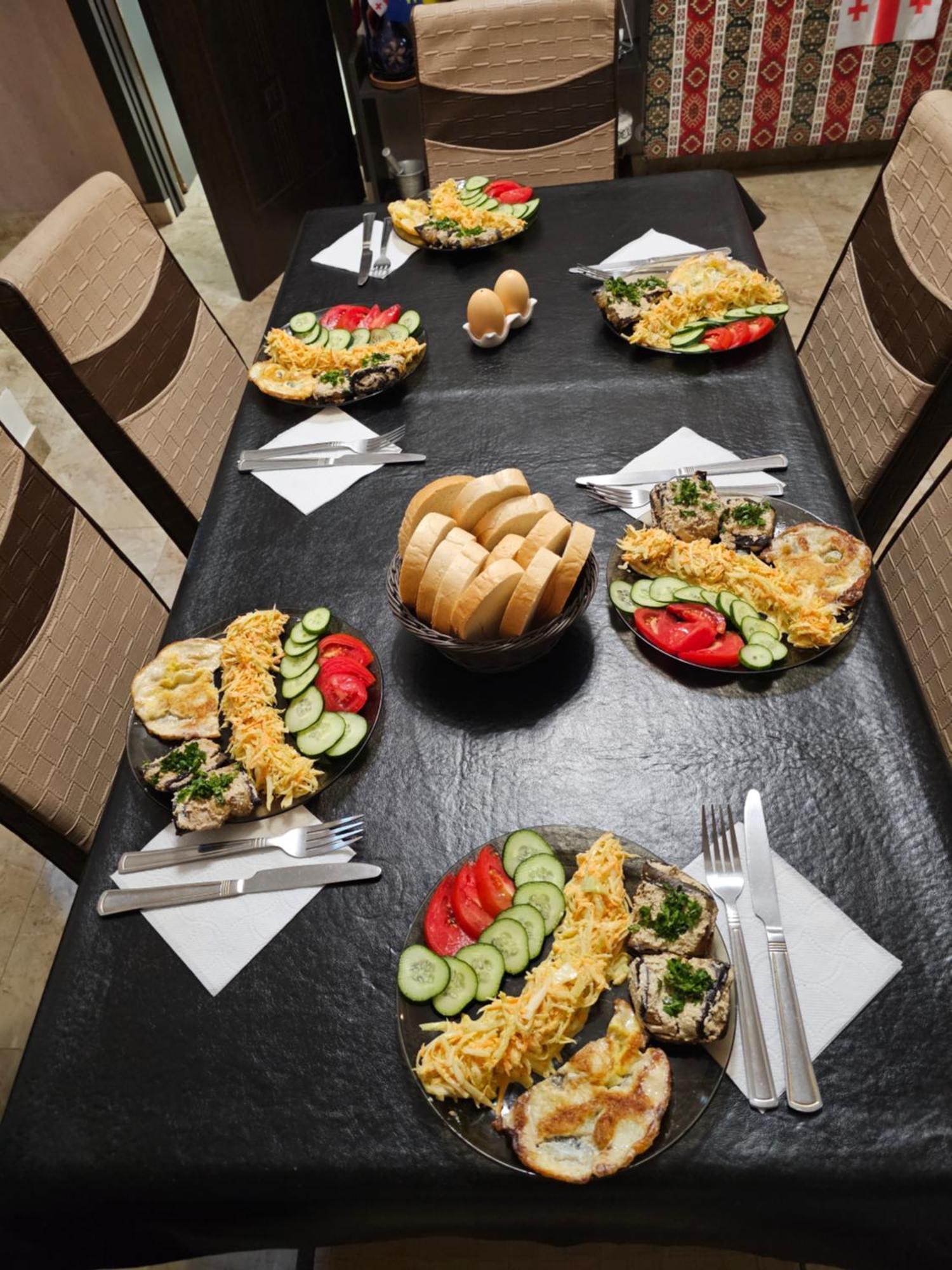 Guesthouse Different Tbilisi Luaran gambar